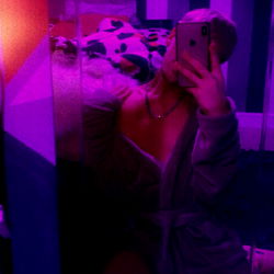 OnlyFans Model Alex_99