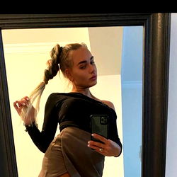 Anastasia London photo