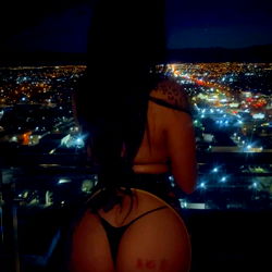 OnlyFans Model AlleyKatt in Racy Display