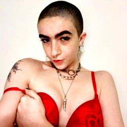 Ally - Model for Onlyfans