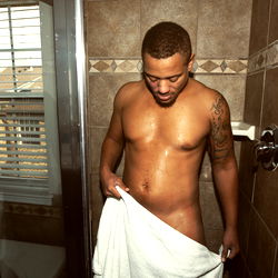 OnlyFans Model Antonio Adams in Shower