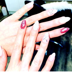 Little Princess: A Showcase of Nail Art and Glamour