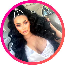 𝐂𝐞𝐥𝐢𝐧𝐞 𝐍𝐚𝐲𝐚𝐧 💓 photo