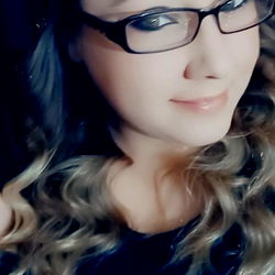 Alecia Ray: Model of Walland, Tennessee