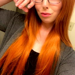 OnlyFans Model in Casual Outfit