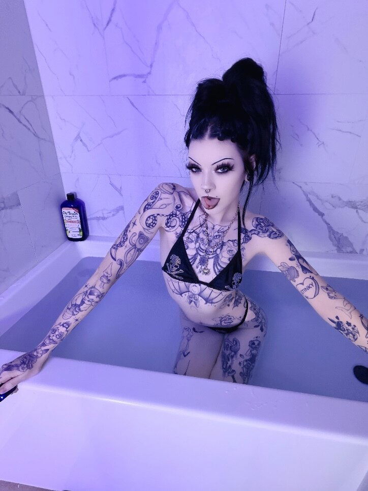 🤍Medusa🖤 photo