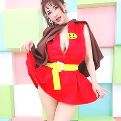 Anri Okita Cosplay Model in Cute Character Outfit
