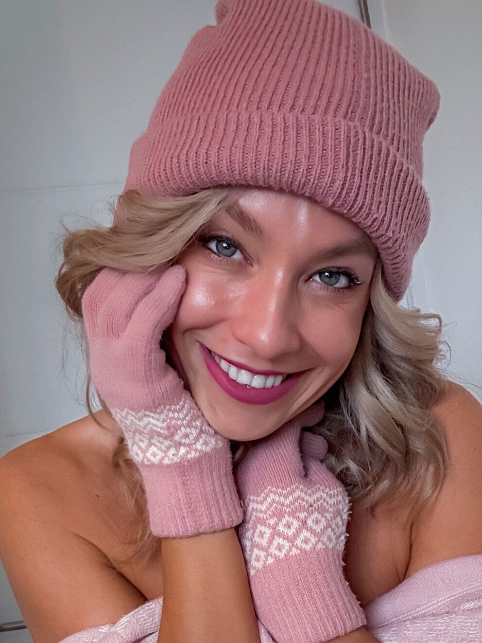 𝑩𝒐𝒎𝒃𝒔𝒉𝒆𝒍𝒍 𝑾𝒊𝒇𝒆 𝑨𝒎𝒚 💋 photo