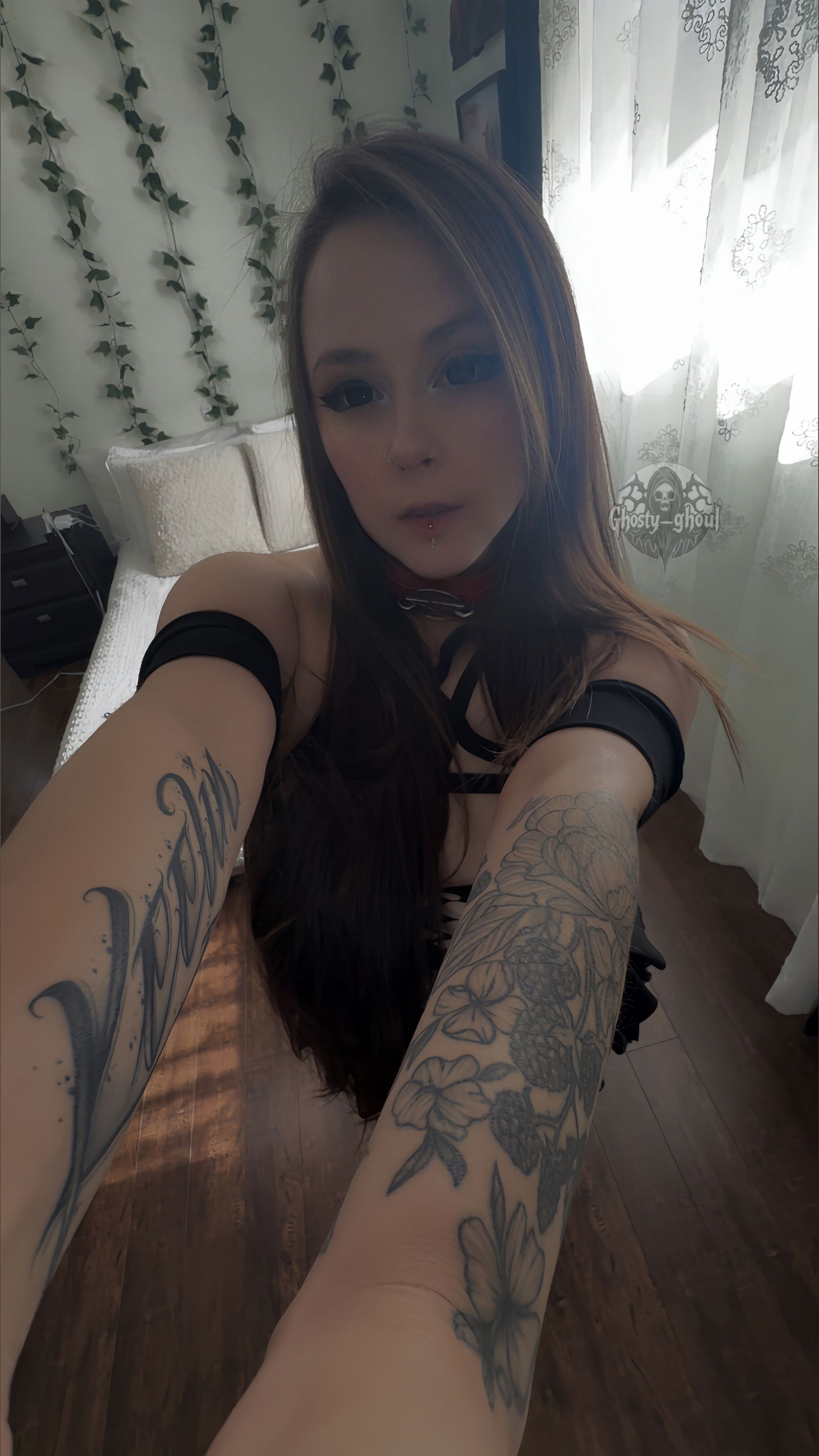 ♡₊˚⊹ɢʜ0ꜱᴛʏ⊹₊˚♡ photo