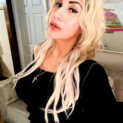 La Reyna Latina 5.9 photo