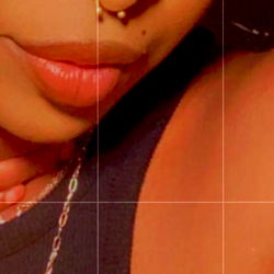 Daddy's lil subb ✨ - A captivating model