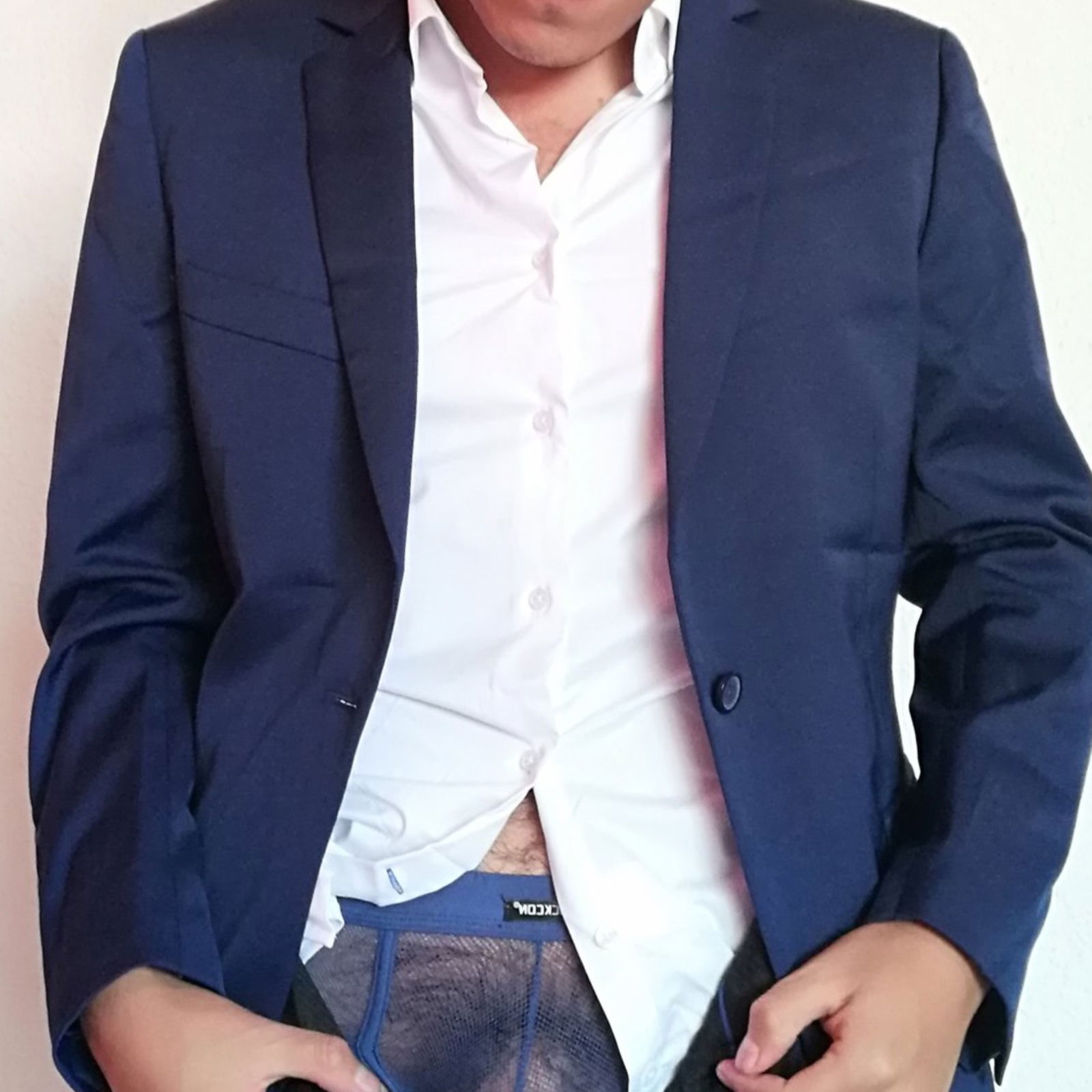 SUITEDMANG 👔🔥 photo