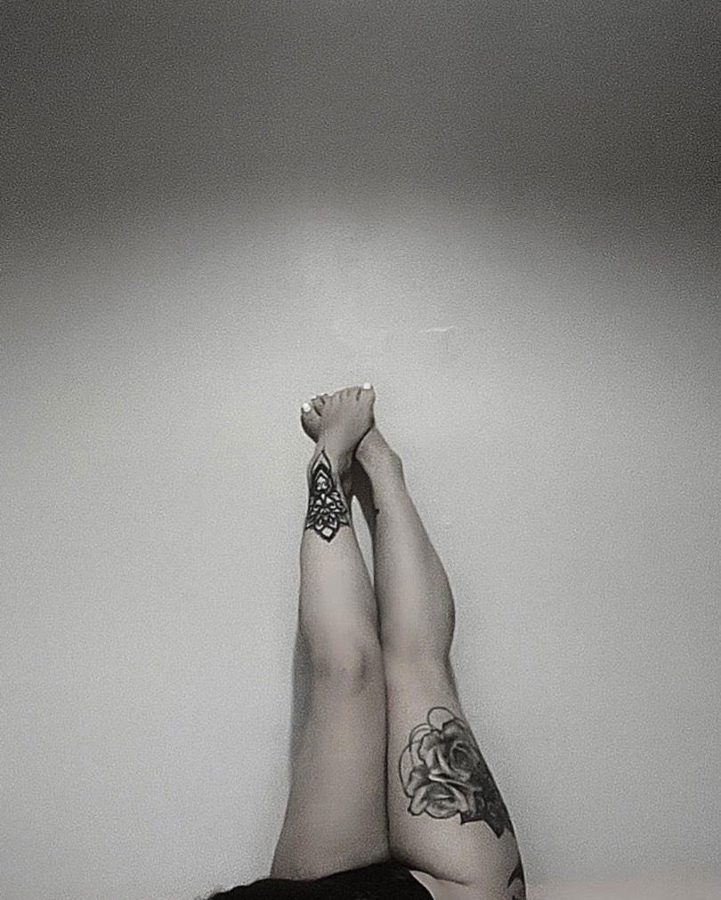 jades pretty feet 👣✨ photo