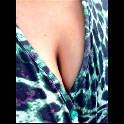 OnlyFans Model Secrettttt Shares Exclusive Content