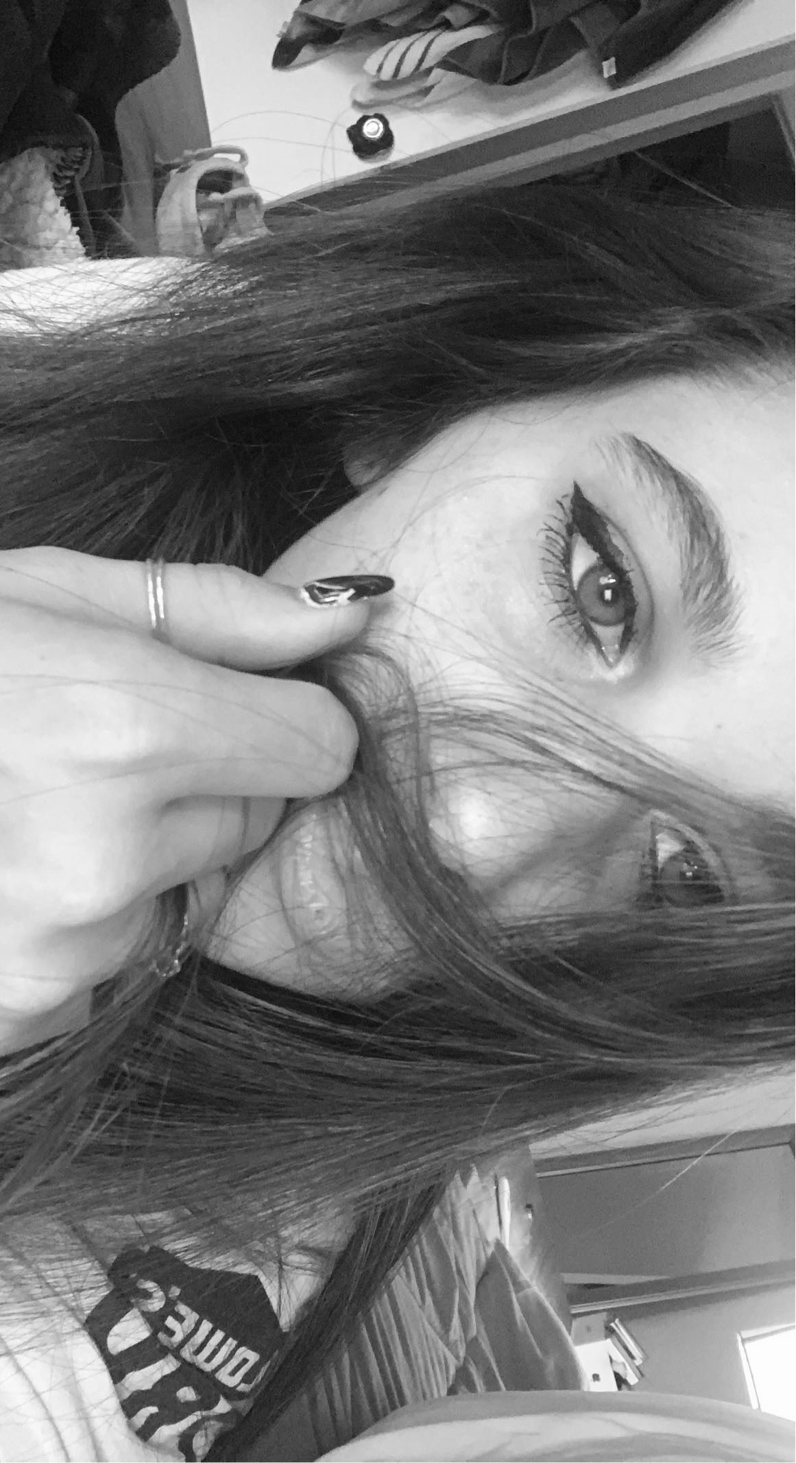 PetitLittleRachel 🌹🌻 photo