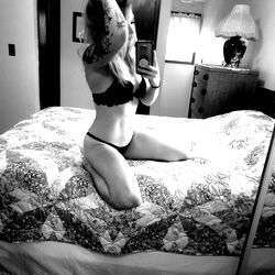 Lzzy's OnlyFans Modeling in Bedroom