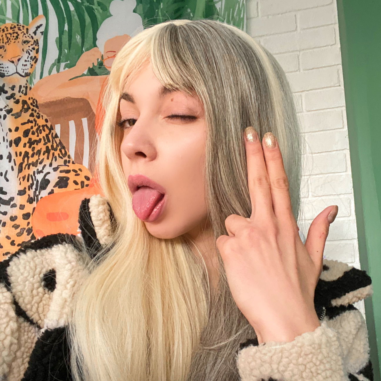 Alice Growley (New Year New 🐝) photo