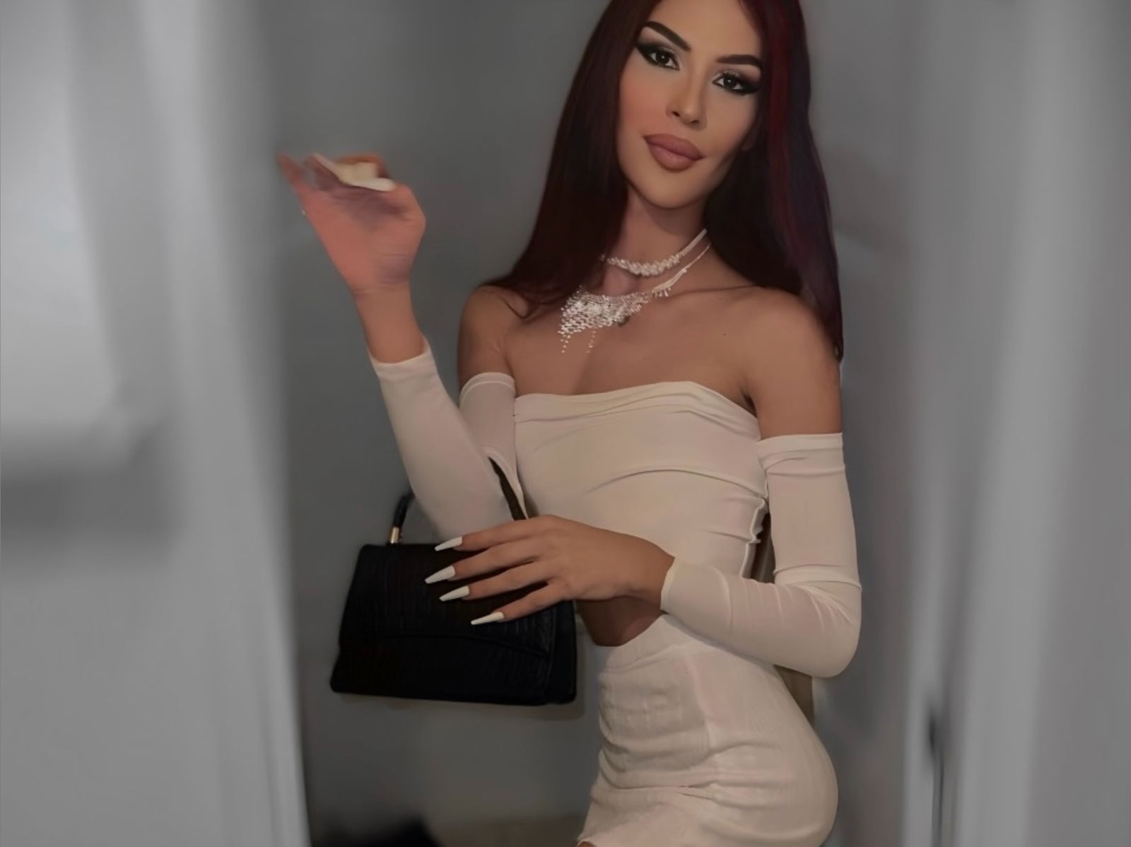 TS Alice 🏳️‍⚧️ photo