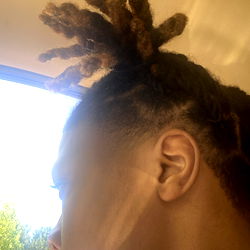 The Art of Hairstyling: A NoKizzy Photo