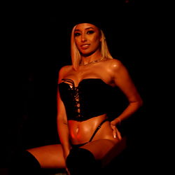 Diana Hopson: Onlyfans Model