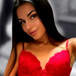 AdrianaKitty for Wet Dreams