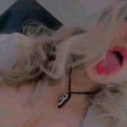 Intimate Portrait of Andrea, the Onlyfans Model 🧸💖