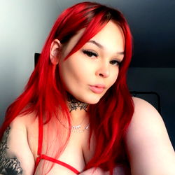 PUBLIC QUEEN👑 photo