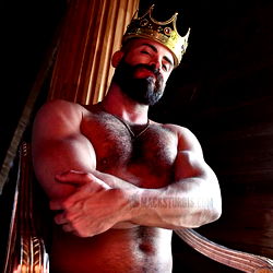 BradleyKingXXX in Regal Revelry
