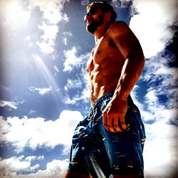 YourFaveWelder: Chiseled and Sunlit