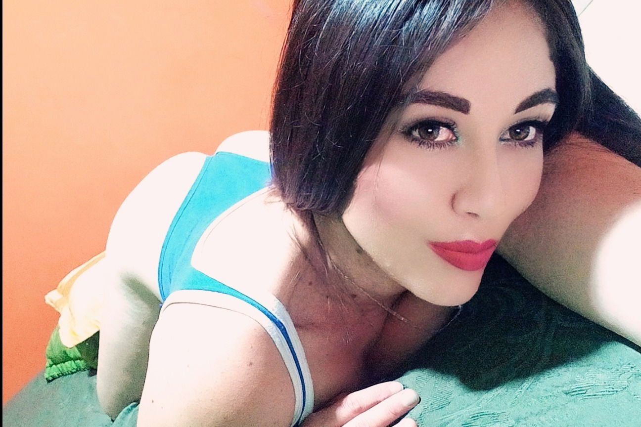 Alejandra vasquez photo