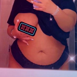 Intimate Portrait of OnlyFans Model LexyLust