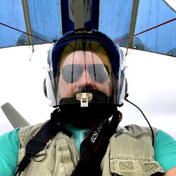 Model in Flight Gear with Camera and Umbrella
