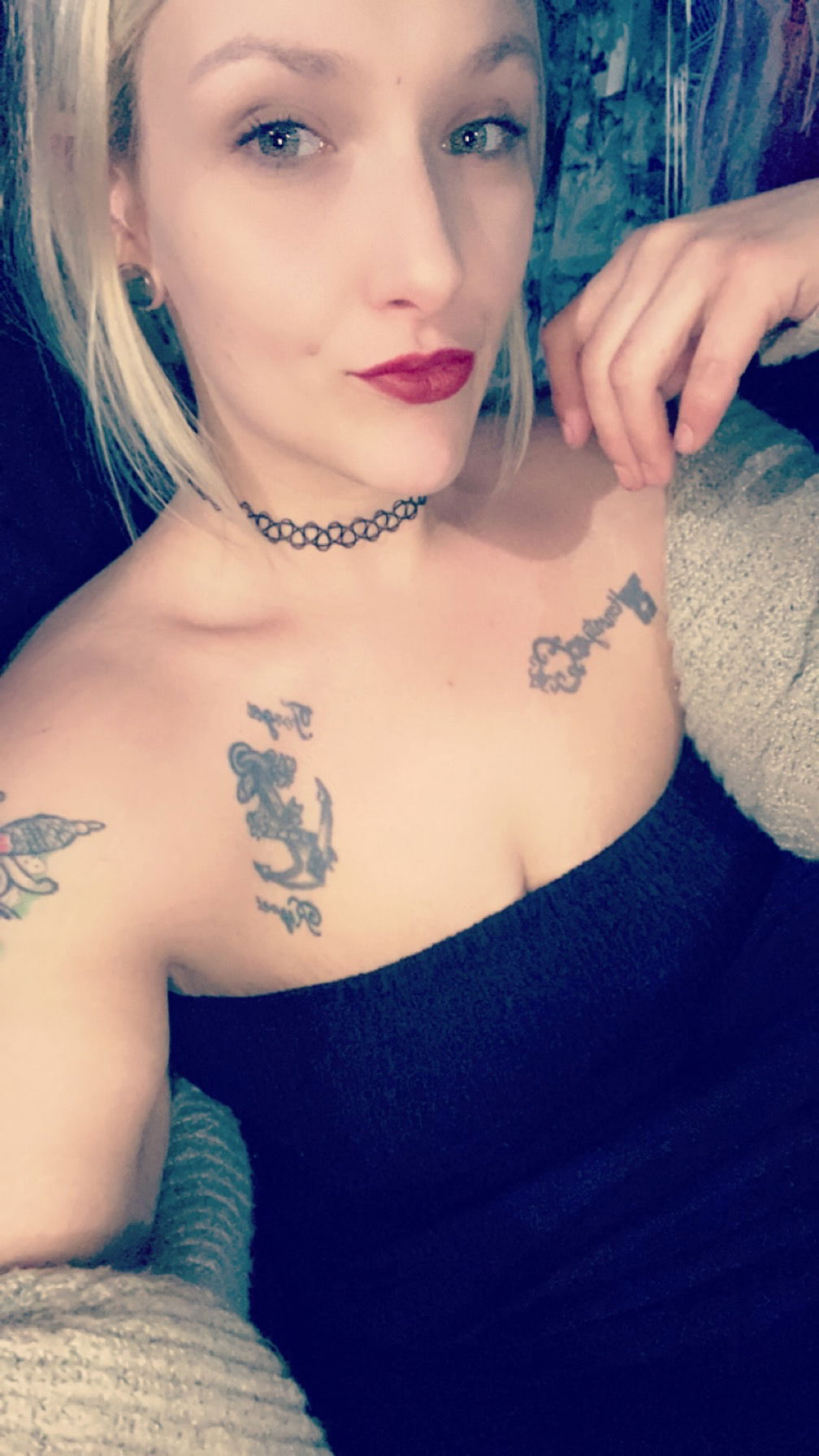 🖤 𝓒𝓵𝓸𝓾𝓭 𝓠𝓾𝓮𝓮𝓷 🖤 photo