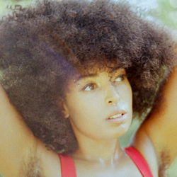 A Model of Onlyfans with Kash Monae Live