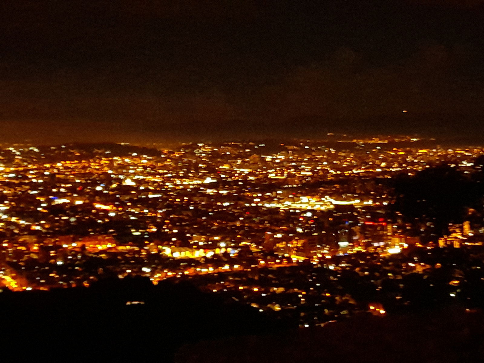 Andres Hernandez photo