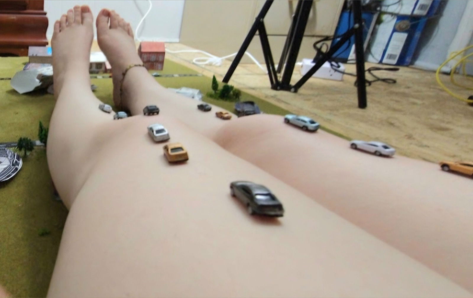 🪷🥀Dawn Of The Giantess🥀 🪷 photo