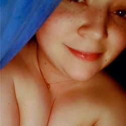 Model Angel in a Relaxed Position