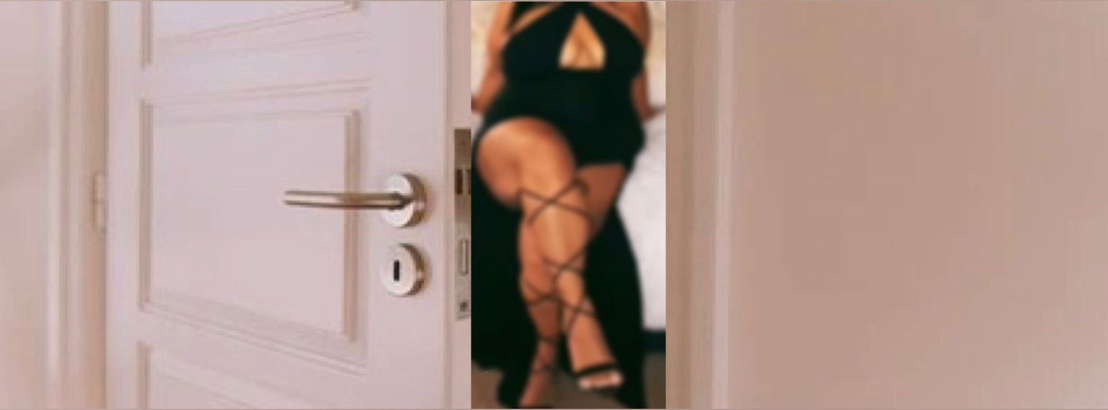 𝐀𝐮𝐧𝐭𝐢𝐞 𝐃𝐨𝐨𝐠𝐢𝐞 photo