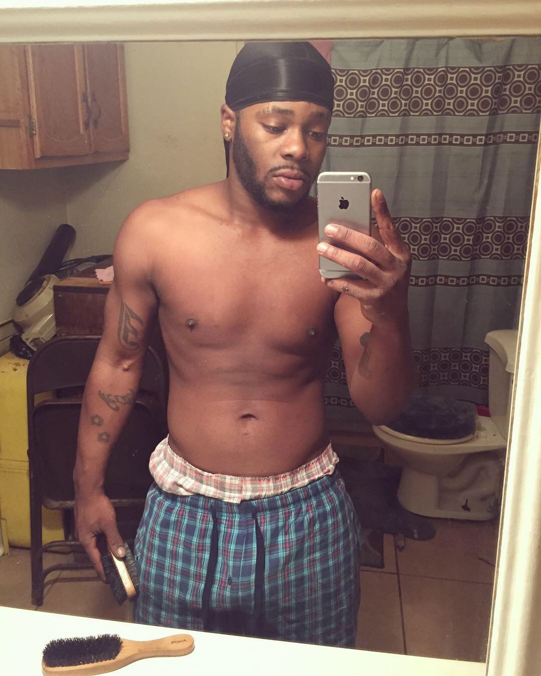 DingDong Black photo