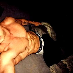 Fitness Model Aignerelias in Gymwear