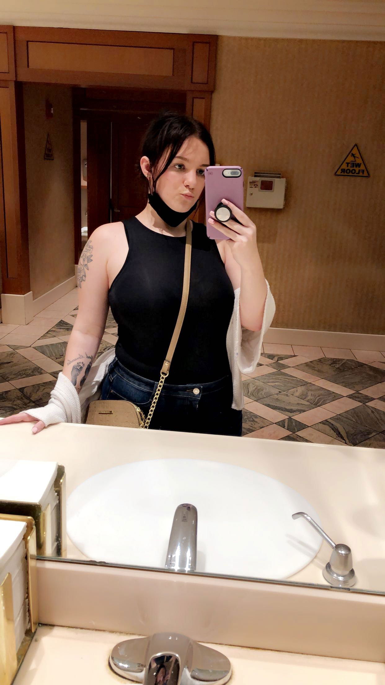 Allie Williams photo