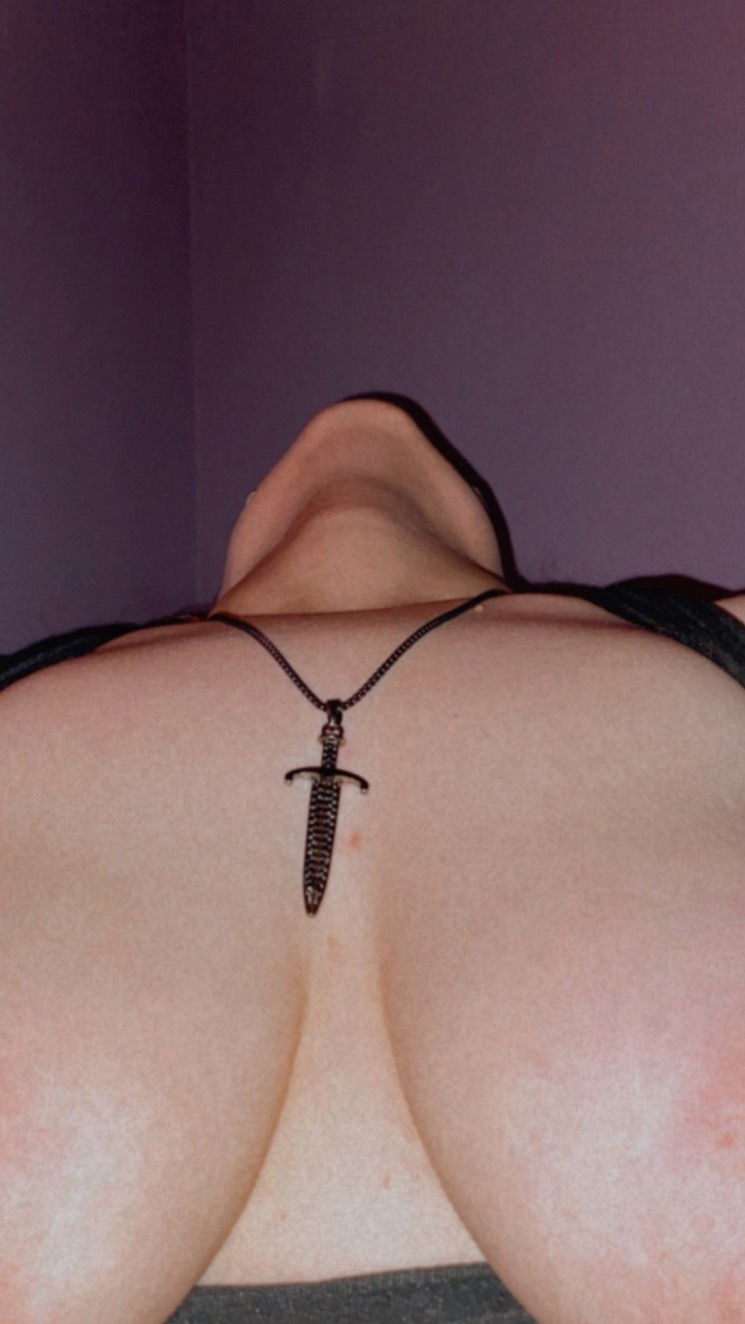 Gothic Goddess 😈 photo