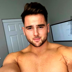 Jax Travis: A Body to Admire