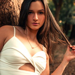 OnlyFans Model Helô FREE