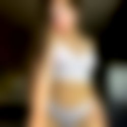 Elizabeth Angel๐ photo