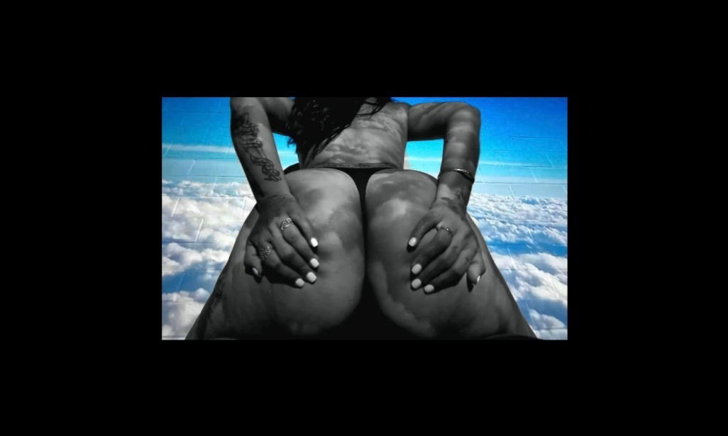 Goddess Curvess photo