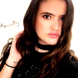 Stylish Woman in Los Angeles