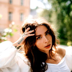 Glamorous Model Luna