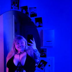 OnlyFans Model Toast's Captivating Blue Aesthetic