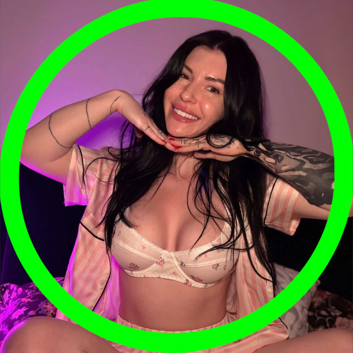 Ernesta Guevara photo